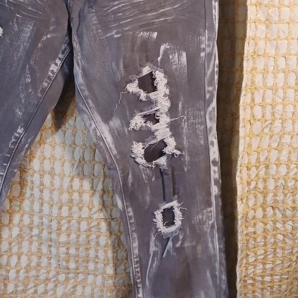 Destroyed jeans 32×32 - Picture 2 of 11